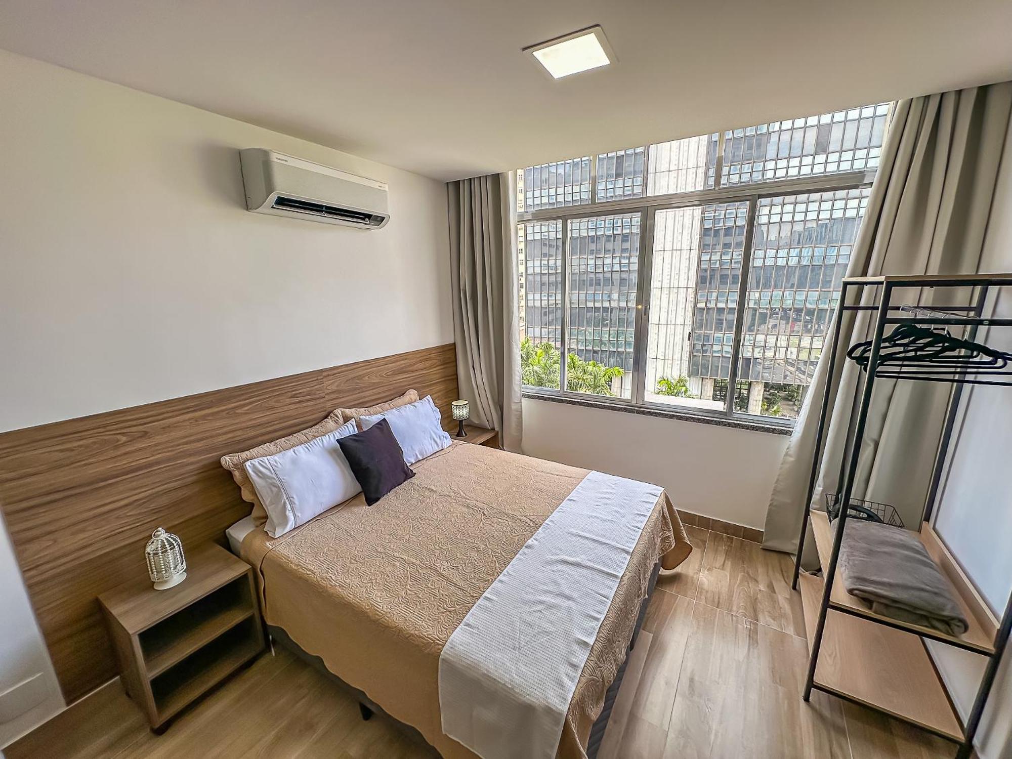 Confortavel Colado Metro Uruguaiana Apartamento *