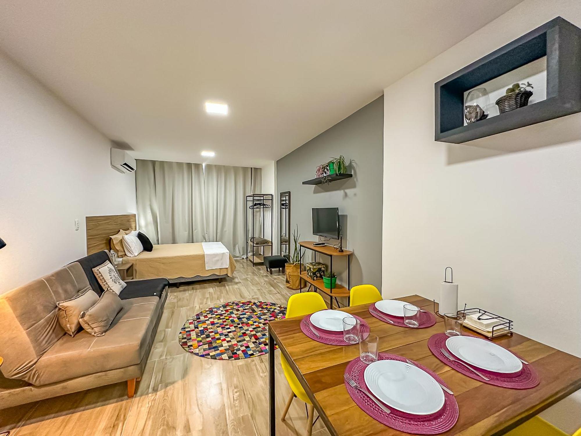 Confortavel Colado Metro Uruguaiana Apartamento *
